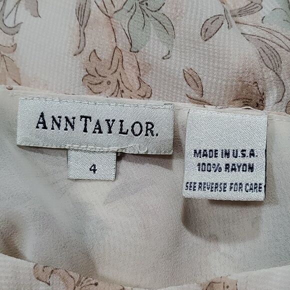 🔹️Ann Taylor Cream & Tan Floral Print Lightweight Skirt Size 4 - Picture 8 of 9
